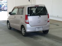 Mazda AZ WAGON лот № 2183 оценка RA  с аукциона в Японии 1