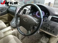 Toyota ALPHARD лот № 194 оценка 3  с аукциона в Японии 2