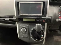 Toyota WISH лот № 25068 оценка 3.5  с аукциона в Японии 5
