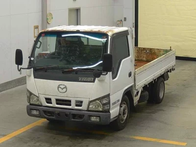 Mazda TITAN  с аукциона в Японии