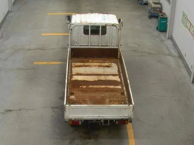 Mazda TITAN  с аукциона в Японии