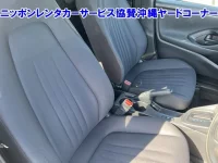 Toyota YARIS лот № 43579 оценка RA  с аукциона в Японии 6