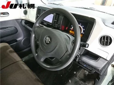 Suzuki MRWAGON