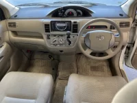 Toyota RAUM лот № 2195 оценка 3.5  с аукциона в Японии 4