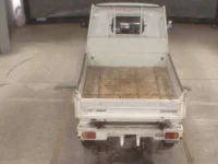 Mitsubishi MINICAB TRUCK лот № 8252 оценка 3  с аукциона в Японии 5