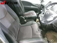 Nissan SERENA лот № 211 оценка 3  с аукциона в Японии 4