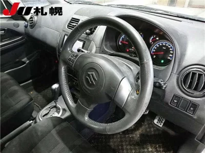 Suzuki SX-4  с аукциона в Японии