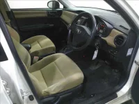 Toyota COROLLA AXIO лот № 536 оценка RA  с аукциона в Японии 3