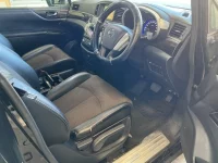 Nissan ELGRAND лот № 2205 оценка 3.5  с аукциона в Японии 3