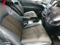 Nissan ELGRAND лот № 229 оценка R  с аукциона в Японии 4