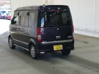 Suzuki EVERY WAGON лот № 2238 оценка RA  с аукциона в Японии 1