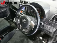 Toyota RACTIS лот № 235 оценка 3.5  с аукциона в Японии 2