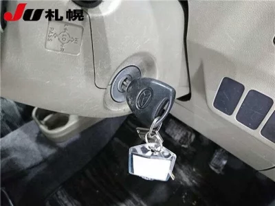 Daihatsu MIRA  с аукциона в Японии