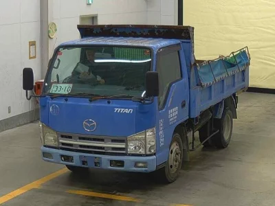 Mazda TITAN  с аукциона в Японии