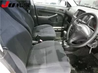 Toyota PROBOX лот № 240 оценка R  с аукциона в Японии 4