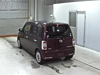 Daihatsu MIRA  с аукциона в Японии