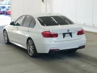 BMW 3-Series лот № 2248 оценка 3.5  с аукциона в Японии 1