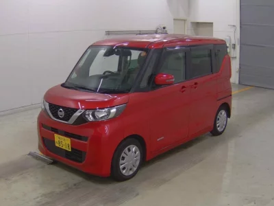 Nissan ROOX  с аукциона в Японии