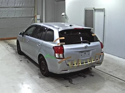 Toyota COROLLA FIELDER  с аукциона в Японии