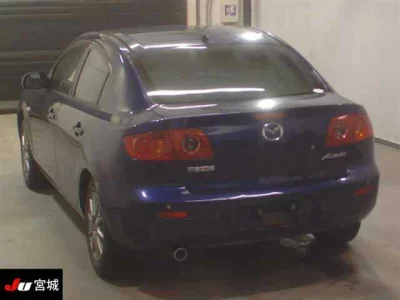 Mazda AXELA  с аукциона в Японии