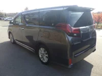 Toyota ALPHARD лот № 1812 оценка R  с аукциона в Японии 1