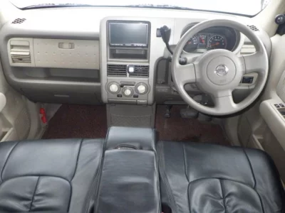 Nissan CUBECUBIC  с аукциона в Японии