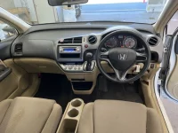 Honda STREAM лот № 2260 оценка 4  с аукциона в Японии 4
