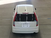 Honda STREAM лот № 2260 оценка 4  с аукциона в Японии 2