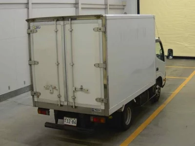 Hino DUTRO  с аукциона в Японии