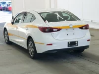 Mazda AXELA лот № 2264 оценка 4  с аукциона в Японии 1