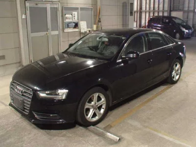 Audi A4  с аукциона в Японии