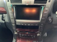 Lexus LS лот № 25105 оценка 4  с аукциона в Японии 5