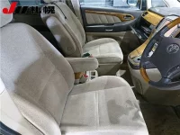Toyota ALPHARD лот № 283 оценка 3  с аукциона в Японии 4