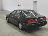 Toyota CROWN лот № 25115 оценка 3.5  с аукциона в Японии 1
