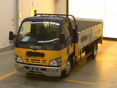Isuzu ELF  с аукциона в Японии
