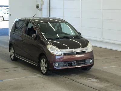 Daihatsu MIRA  с аукциона в Японии