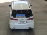 Honda ELYSION лот № 2273 оценка 3.5  с аукциона в Японии 2