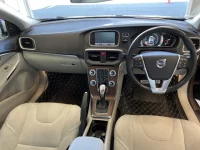 Volvo V40 лот № 2277 оценка 4  с аукциона в Японии 4