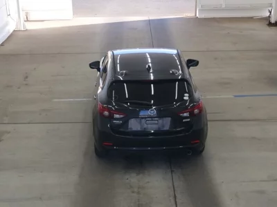 Mazda AXELA  с аукциона в Японии