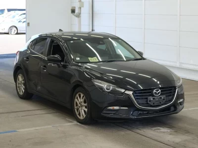 Mazda AXELA  с аукциона в Японии