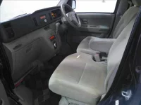 Daihatsu Atrai Wagon лот № 6045 оценка 3  с аукциона в Японии 2