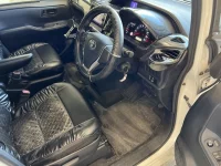 Toyota NOAH лот № 2318 оценка 4  с аукциона в Японии 3