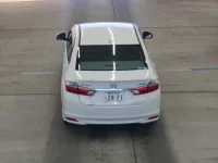 Honda GRACE лот № 2322 оценка RA  с аукциона в Японии 2