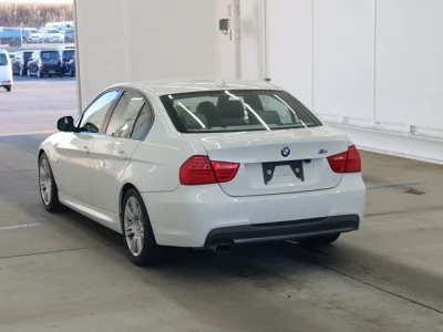 BMW 3-Series  с аукциона в Японии