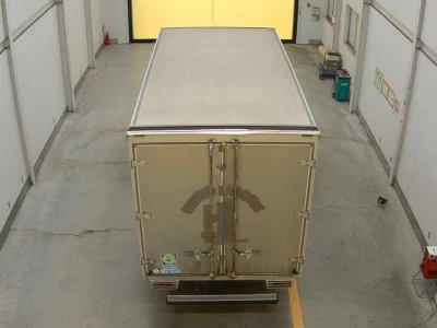 Isuzu ELF  с аукциона в Японии