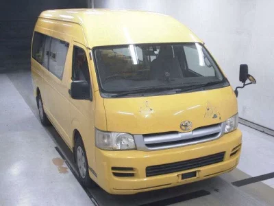 Toyota HIACE  с аукциона в Японии