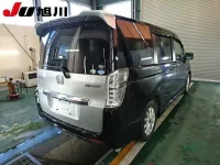 Honda STEP WAGON лот № 4708 оценка R  с аукциона в Японии 1