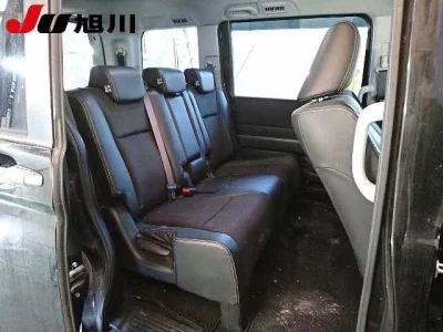 Honda STEP WAGON  с аукциона в Японии