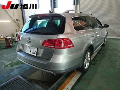 Volkswagen PSSAT ALLTRACK  с аукциона в Японии