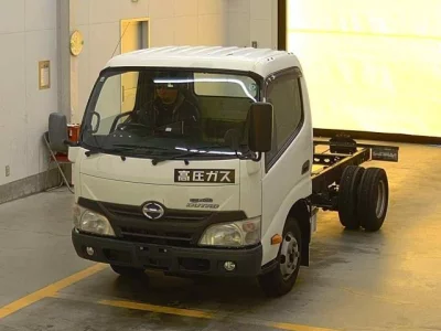 Hino DUTRO  с аукциона в Японии